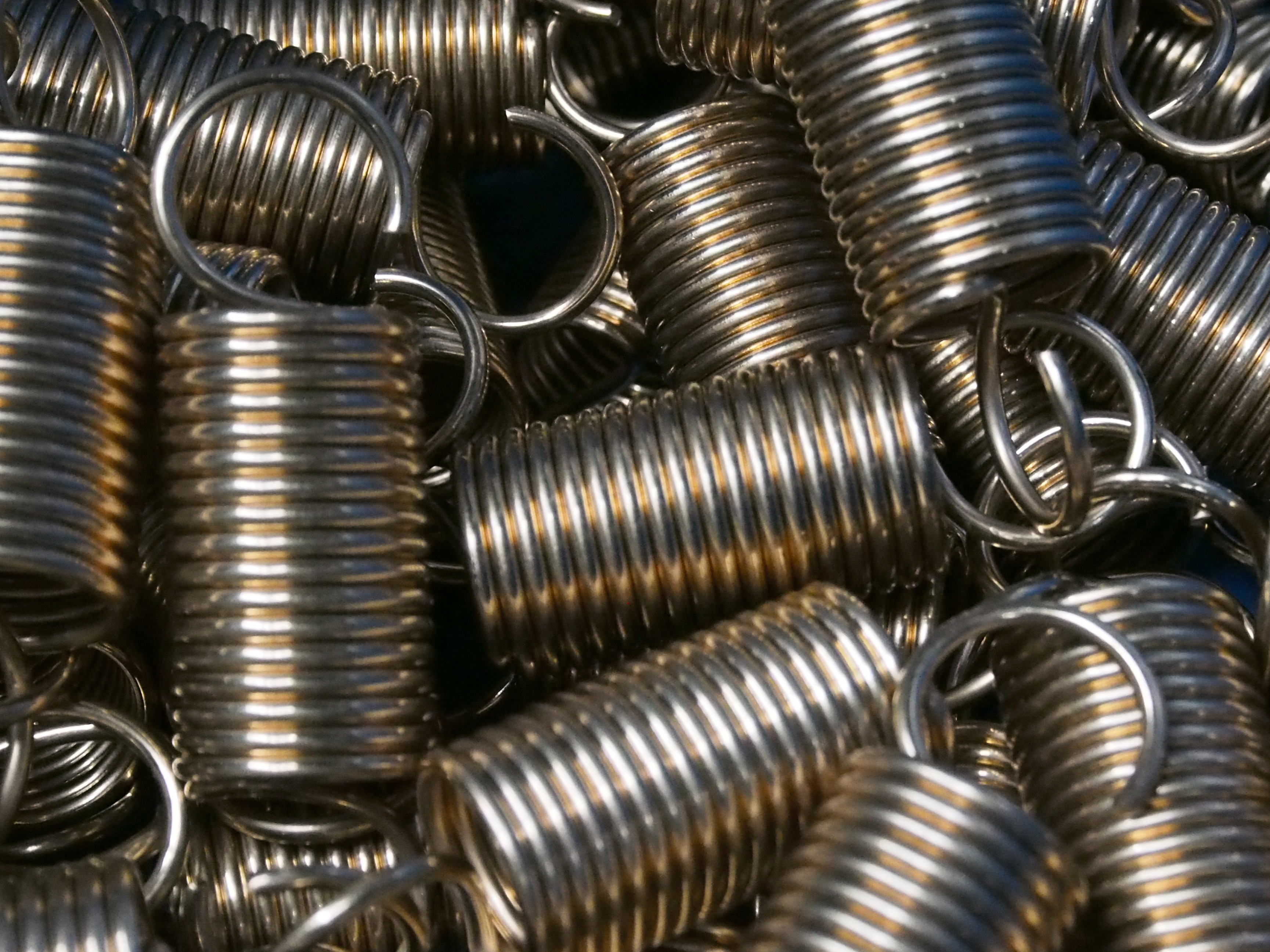 ばねの分類と種類(2)材料による分類 　その2「非鋼材ばね」